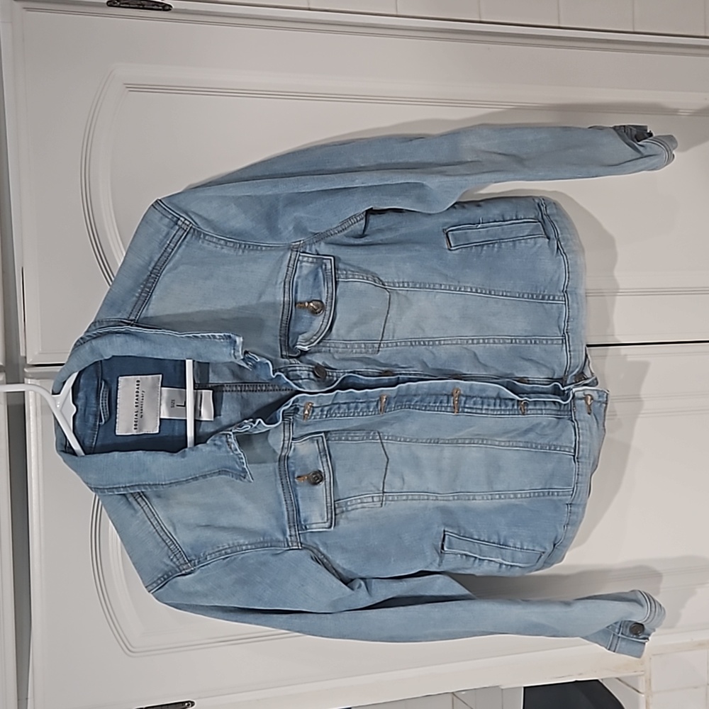 Women's Jean Jacket